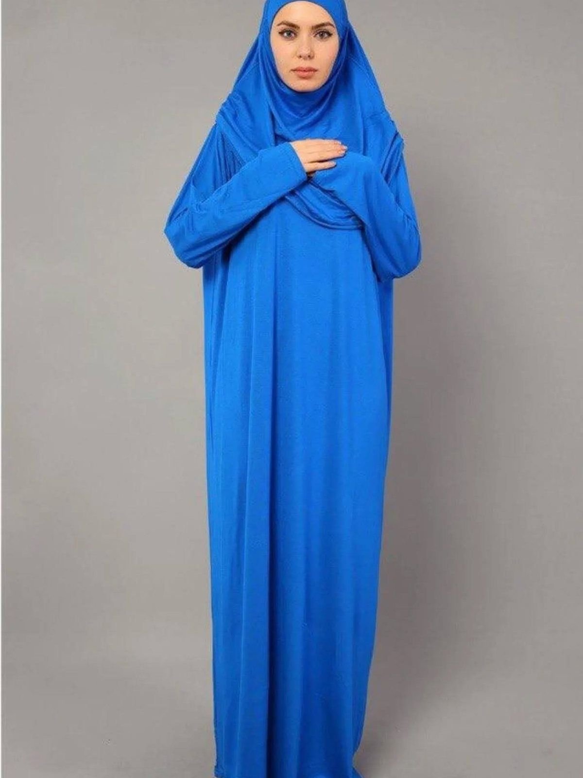 Fustan namazi pambuk, ngjyra blu