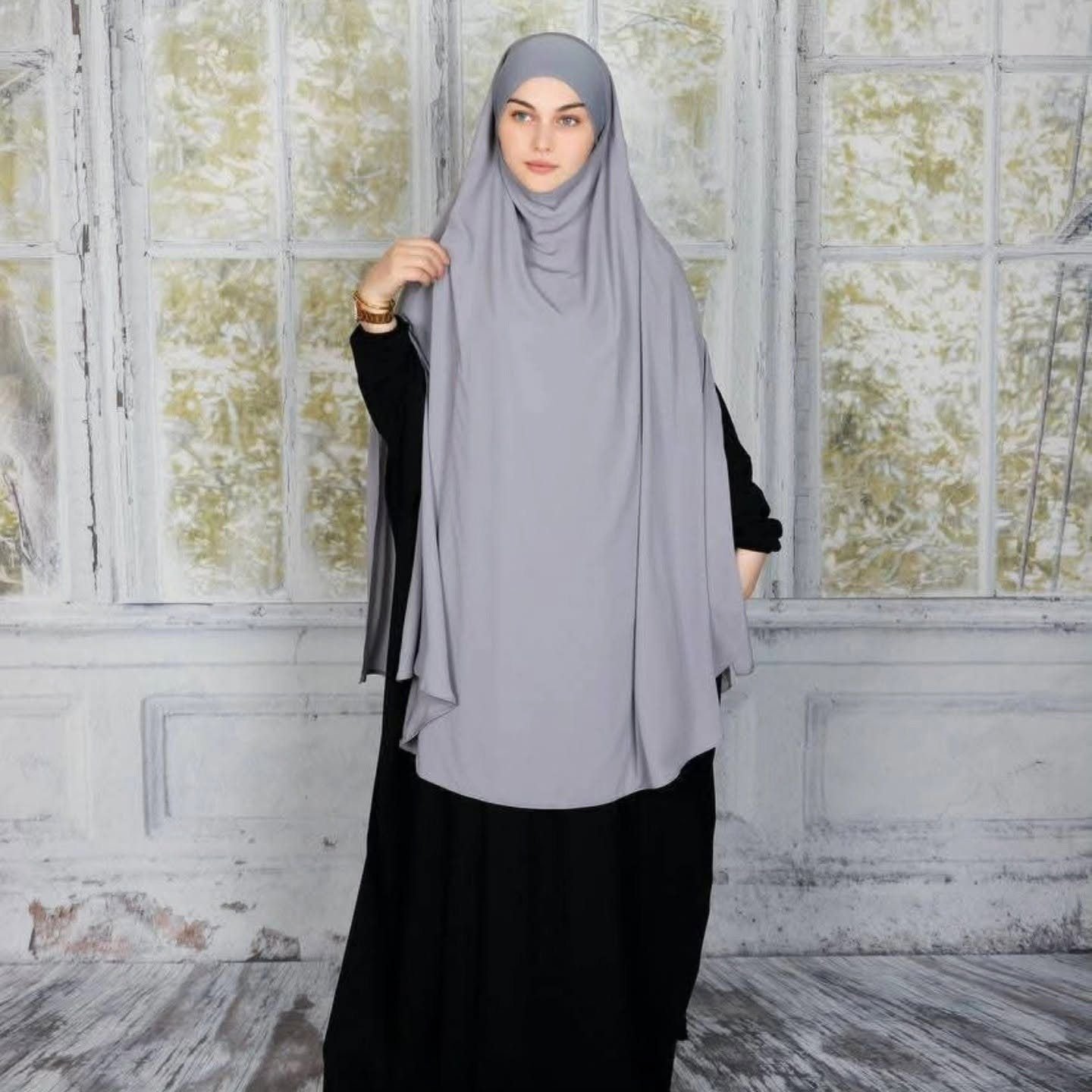 Khimar i gjatë, ngjyra gri e çelët