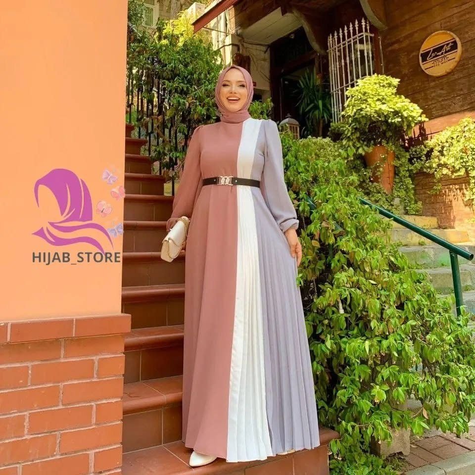 Fustan me pala me ngjyra të kombinuara, ngjyra rozë e vjetër